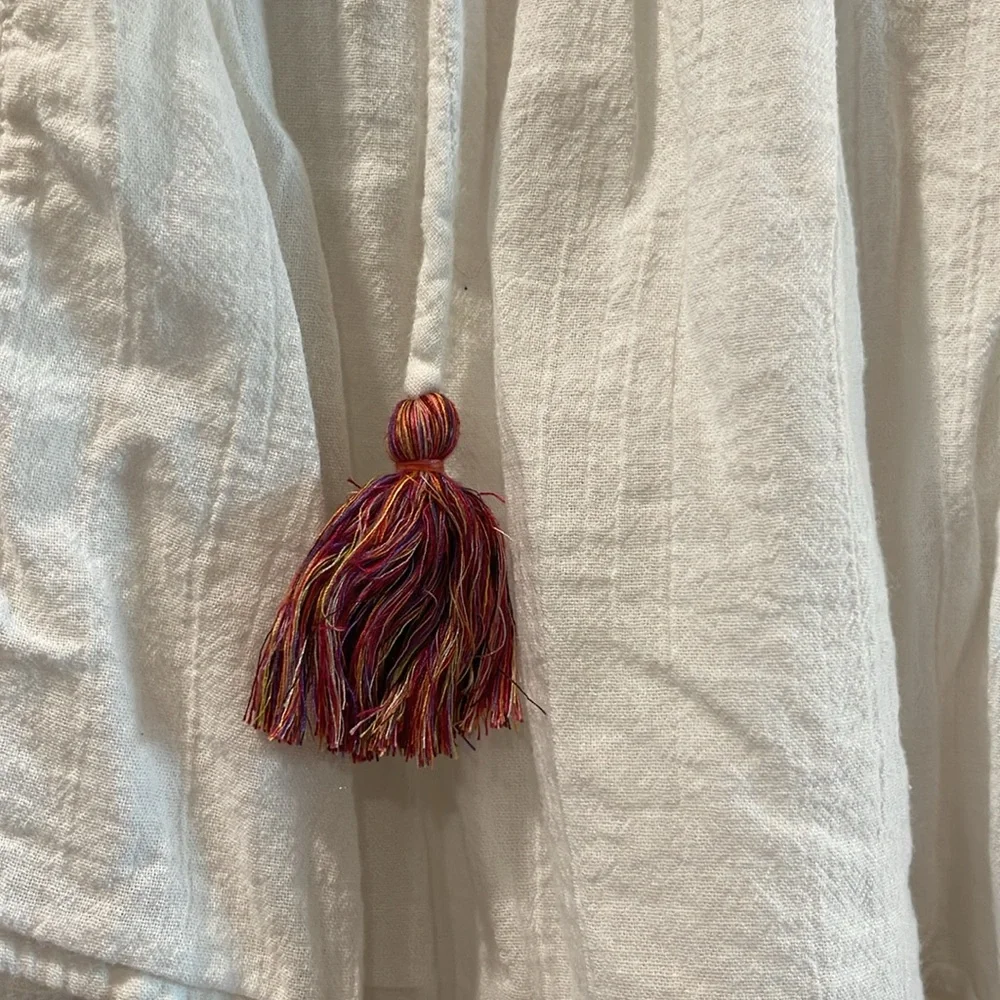 THML embroidered top - Picture 2 of 4